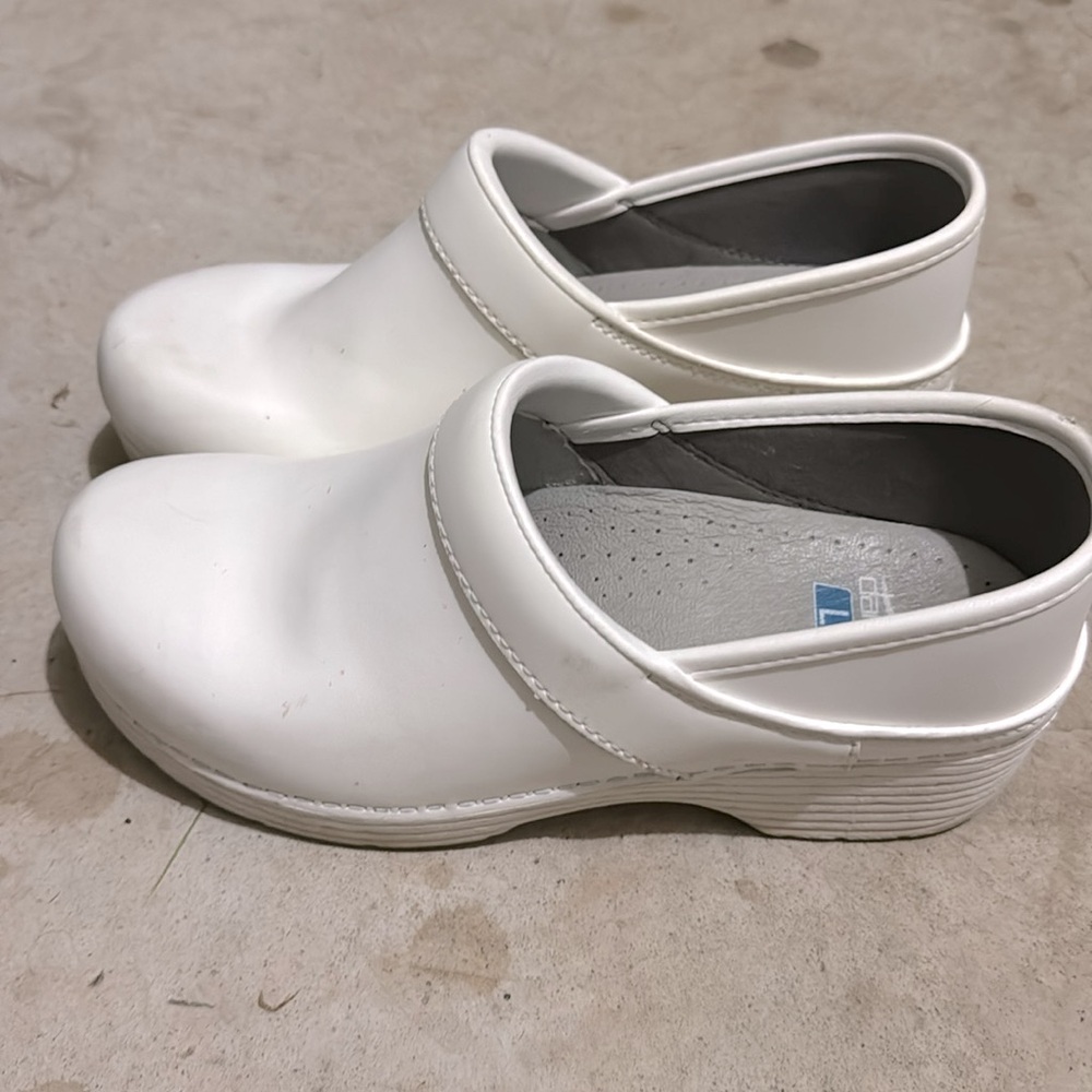 Dansko White Mules & Clogs